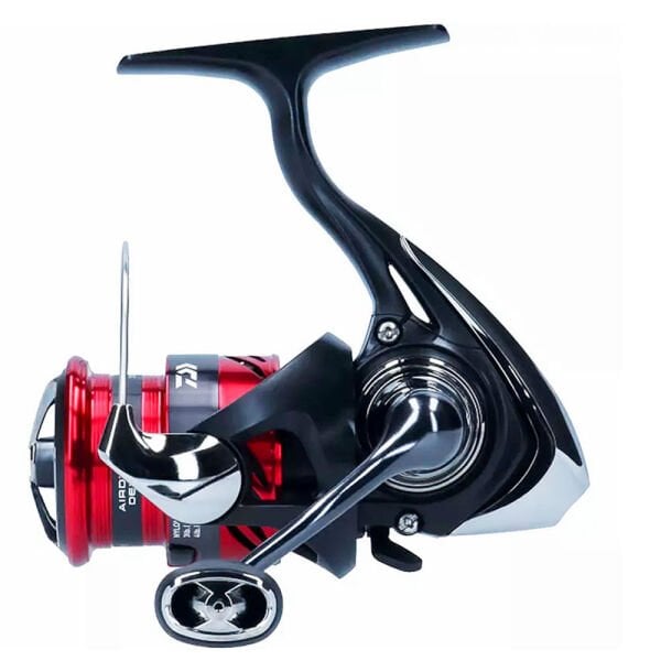 Daiwa Ninja 23 LT 2000 LRF makinesi